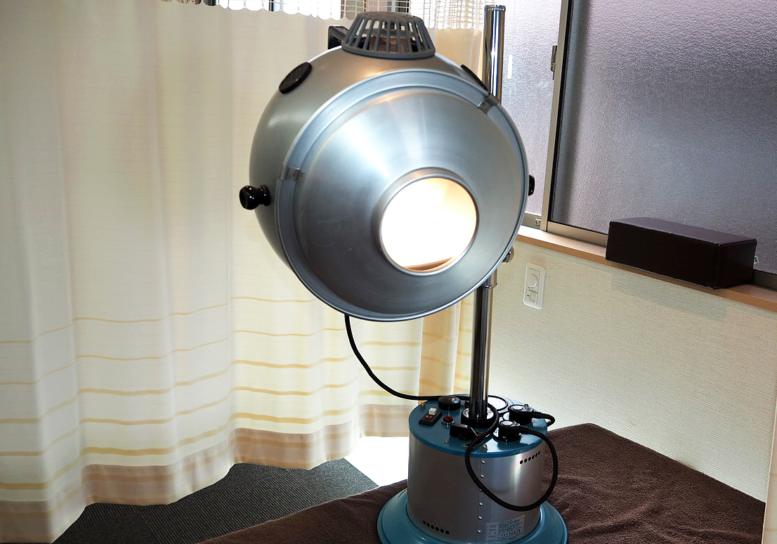 コウケントー（光線治療器）